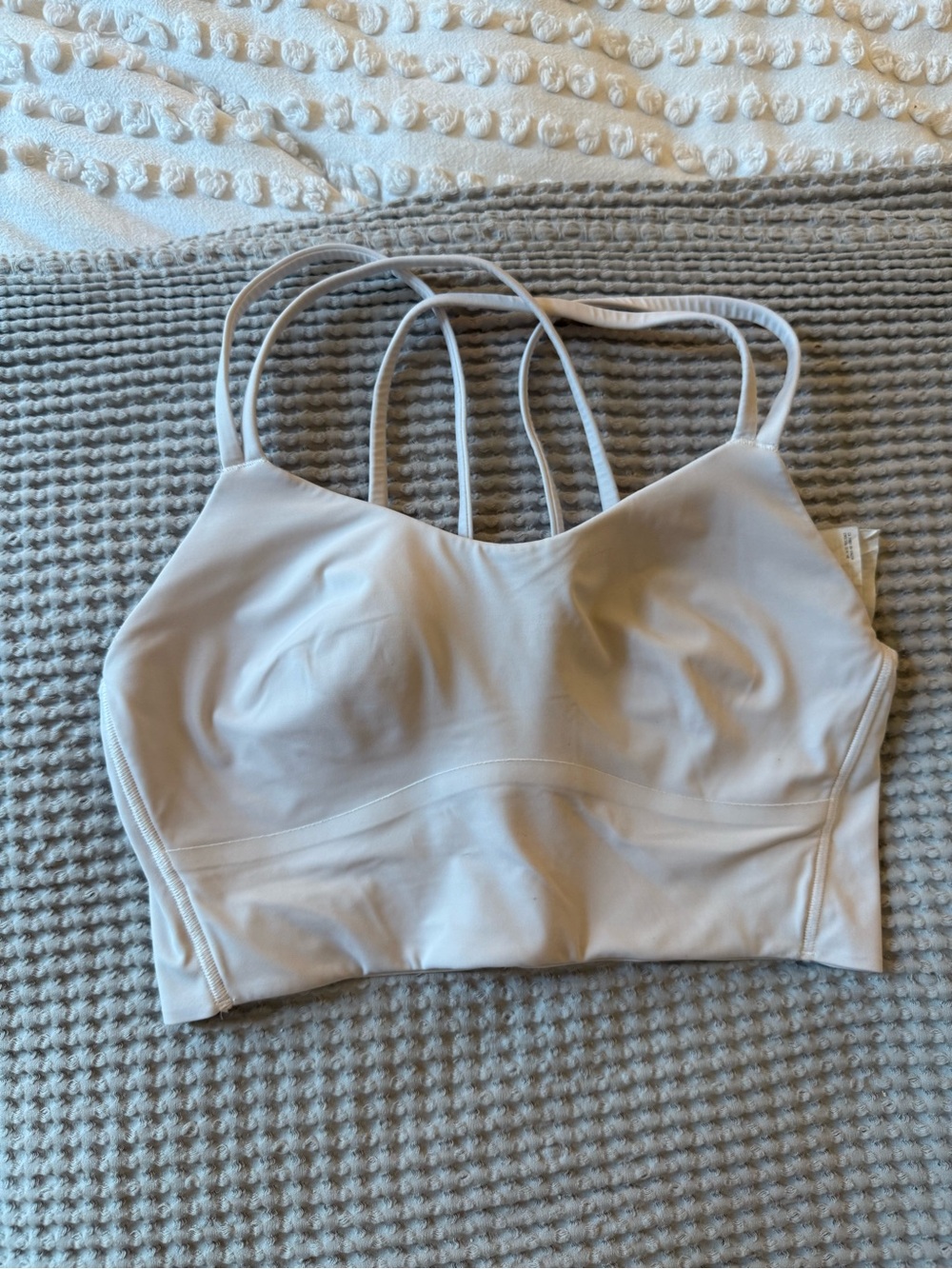 Lululemon white sports bra size 6